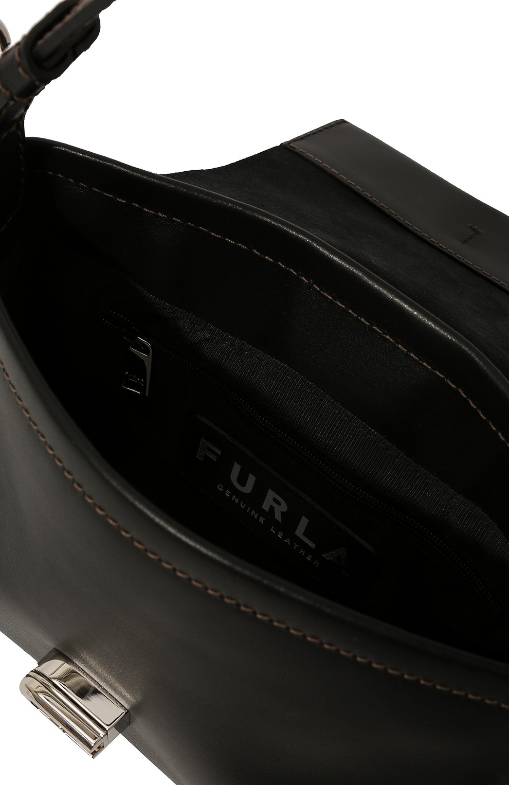 Женская сумка furla charlie small FURLA черного цвета, арт. WB00550/AX0733 | Фото 5 (Сумки-технические: Сумки top-handle; Материал: Натуральная кожа; Ремень/цепочка: На ремешке; Размер: small)