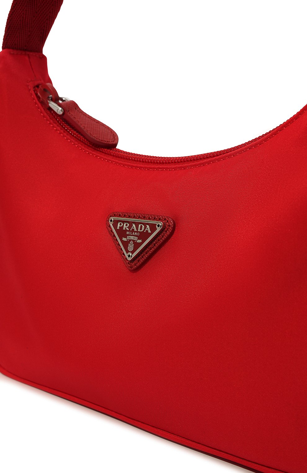 Женская сумка prada re-edition 2000 PRADA красного цвета по цене 820500 тенге, арт. 1NE515-RDH0-F0011 | Фото 3 Женская сумка prada re-edition 2000 PRADA красного цвета, арт. 1NE515-RDH0-F0011 | Фото 3 (Сумки-технические: Сумки top-handle; Материал: Текстиль; Размер: small)
