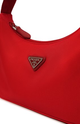 Женская сумка prada re-edition 2000 PRADA красного цвета по цене 820500 тенге, арт. 1NE515-RDH0-F0011 | Фото 3 Женская сумка prada re-edition 2000 PRADA красного цвета, арт. 1NE515-RDH0-F0011 | Фото 3 (Сумки-технические: Сумки top-handle; Материал: Текстиль; Размер: small)