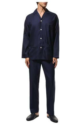 Мужская хлопковая пижама ROBERTO RICETTI темно-синего цвета, арт. PIGIAMA VENEZIA LUNG0/CR962 | Фото 2 (Рукава: Длинные; Длина (брюки, джинсы): Стандартные; Кросс-КТ: домашняя одежда; Длина (для топов): Стандартные; Материал внешний: Хлопок)