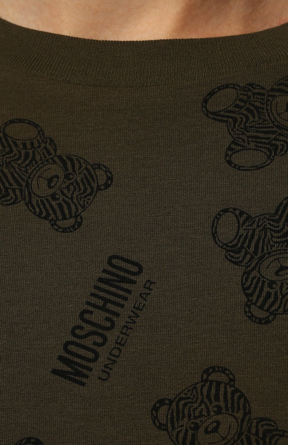 Мужская хлопковая футболка MOSCHINO хаки цвета, арт. A1907/8111 | Фото 5 (Кросс-КТ: домашняя одежда; Рукава: Короткие; Длина (для топов): Стандартные; Материал внешний: Хлопок)