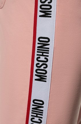 Мужские хлопковые джоггеры MOSCHINO розового цвета, арт. A4333/8102 | Фото 5 (Длина (брюки, джинсы): Стандартные; Материал внешний: Хлопок; Стили: Спорт-шик; Силуэт М (брюки): Джоггеры)