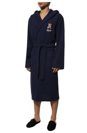 Мужской хлопковый халат MOSCHINO темно-синего цвета, арт. A7302/5165 | Фото 3 (Рукава: Длинные; Кросс-КТ: домашняя одежда; Материал внешний: Хлопок; Длина (верхняя одежда): Длинные)