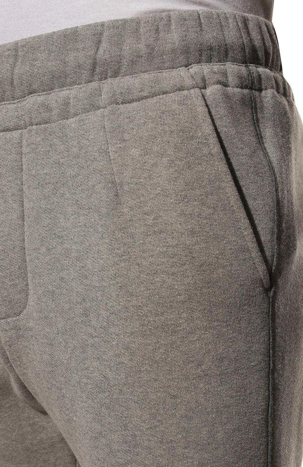 Мужские джоггеры из хлопка и кашемира CAPOBIANCO серого цвета, арт. 11M716.FW00. | Фото 5 (Длина (брюки, джинсы): Стандартные; Материал внешний: Хлопок; Стили: Спорт-шик; Силуэт М (брюки): Джоггеры)