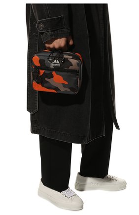 Мужская текстильная сумка DSQUARED2 оранжевого цвета, арт. BFM0008 16805525 | Фото 2 (Материал: Текстиль; Размер: small; Стили: Спорт-шик)