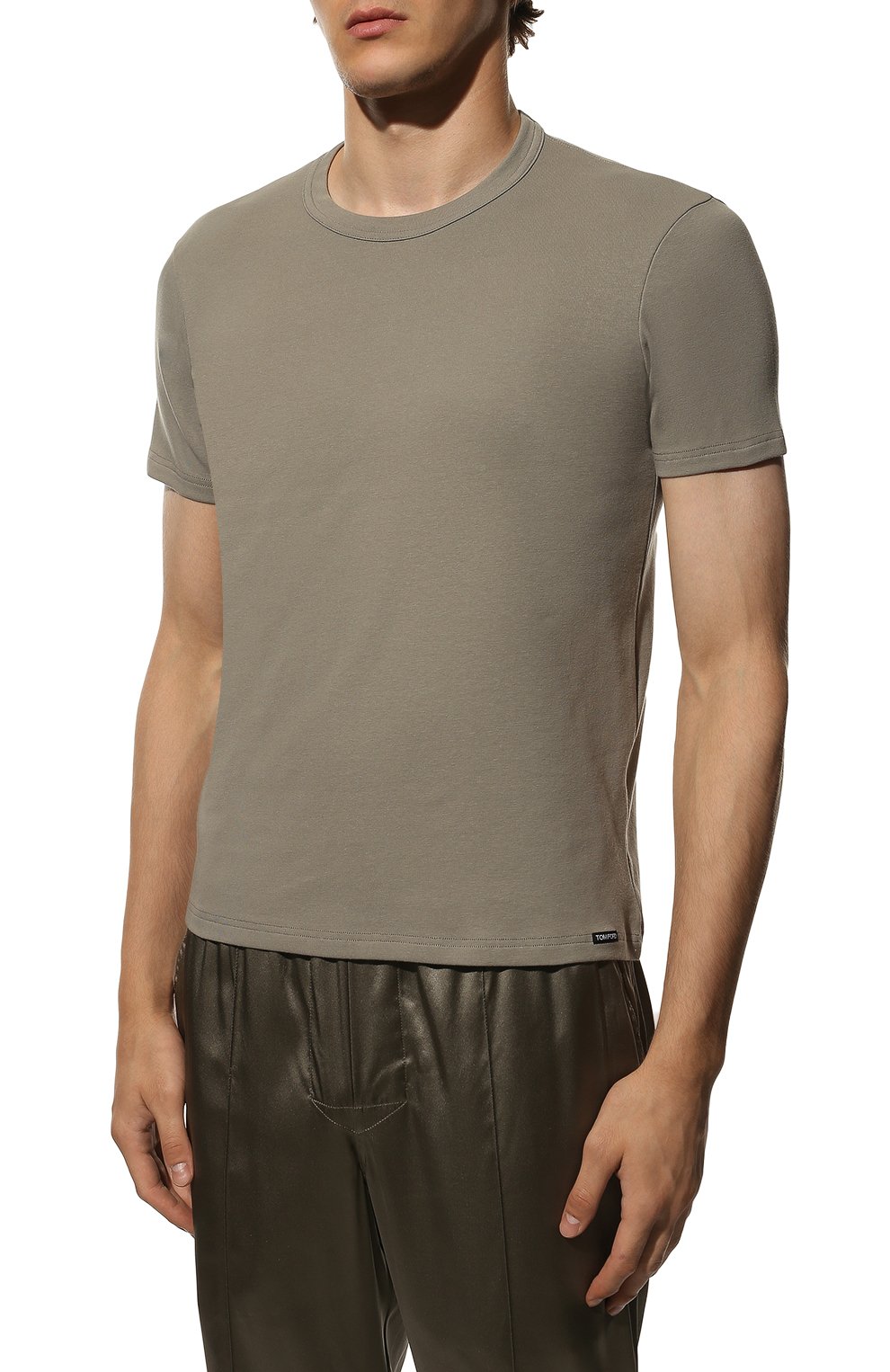 Мужская хлопковая футболка TOM FORD хаки цвета, арт. T4M081040 | Фото 3 (Кросс-КТ: домашняя одежда; Рукава: Короткие; Длина (для топов): Стандартные; Материал внешний: Хлопок)