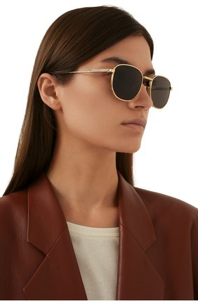 Женские солнцезащитные очки BOTTEGA VENETA золотого цвета по цене 36750 руб., арт. BV1160SA 004 | Фото 2 Женские солнцезащитные очки BOTTEGA VENETA золотого цвета, арт. BV1160SA 004 | Фото 2 (Кросс-КТ: С/з-унисекс; Тип очков: С/з; Очки форма: Круглые; Оптика Гендер: оптика-унисекс)