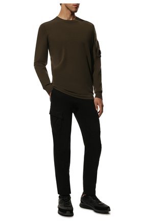 Мужские хлопковые брюки-карго C.P. COMPANY черного цвета, арт. 13CMPA117A-005529G | Фото 2 (Силуэт М (брюки): Карго; Длина (брюки, джинсы): Стандартные; Случай: Повседневный; Стили: Гранж; Материал внешний: Хлопок)