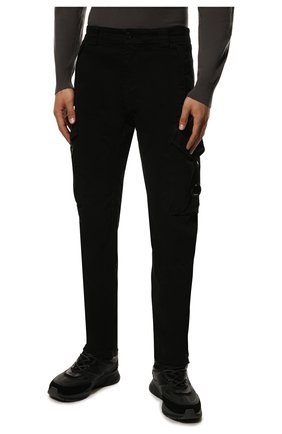 Мужские хлопковые брюки-карго C.P. COMPANY черного цвета, арт. 13CMPA187A-005529G | Фото 3 (Силуэт М (брюки): Карго; Длина (брюки, джинсы): Стандартные; Случай: Повседневный; Стили: Гранж; Материал внешний: Хлопок)