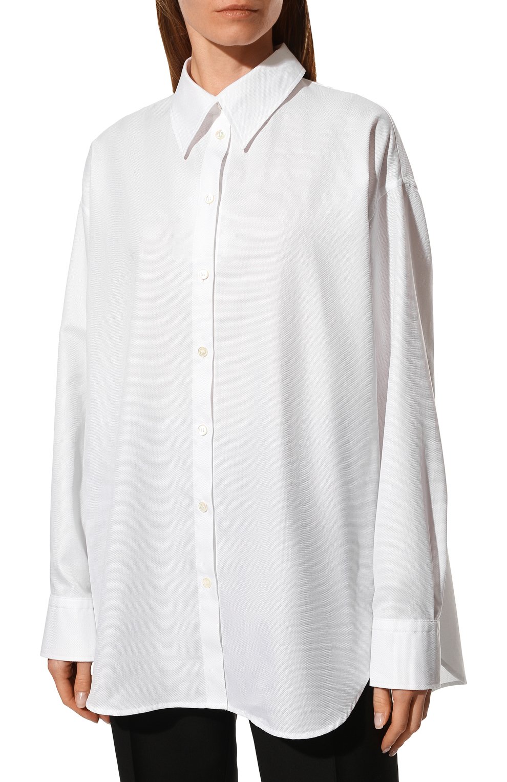 Женская хлопковая рубашка NOBLE&BRULEE белого цвета, арт. NB11615/35 | Фото 3 (Рукава: Длинные; Принт: Без принта; Женское Кросс-КТ: Рубашка-одежда; Длина (для топов): Удлиненные; Материал внешний: Хлопок; Стили: Классический)