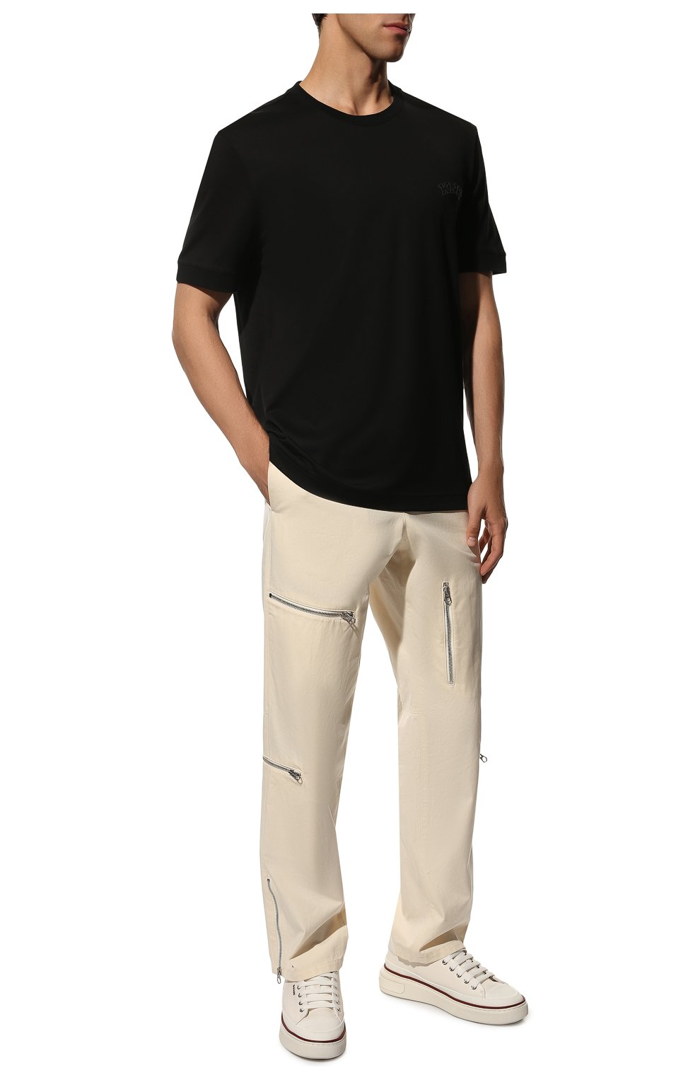 Мужская хлопковая футболка KNT черного цвета, арт. UMM0269 | Фото 2 (Принт: Без принта; Рукава: Короткие; Длина (для топов): Стандартные; Материал внешний: Хлопок; Стили: Кэжуэл)