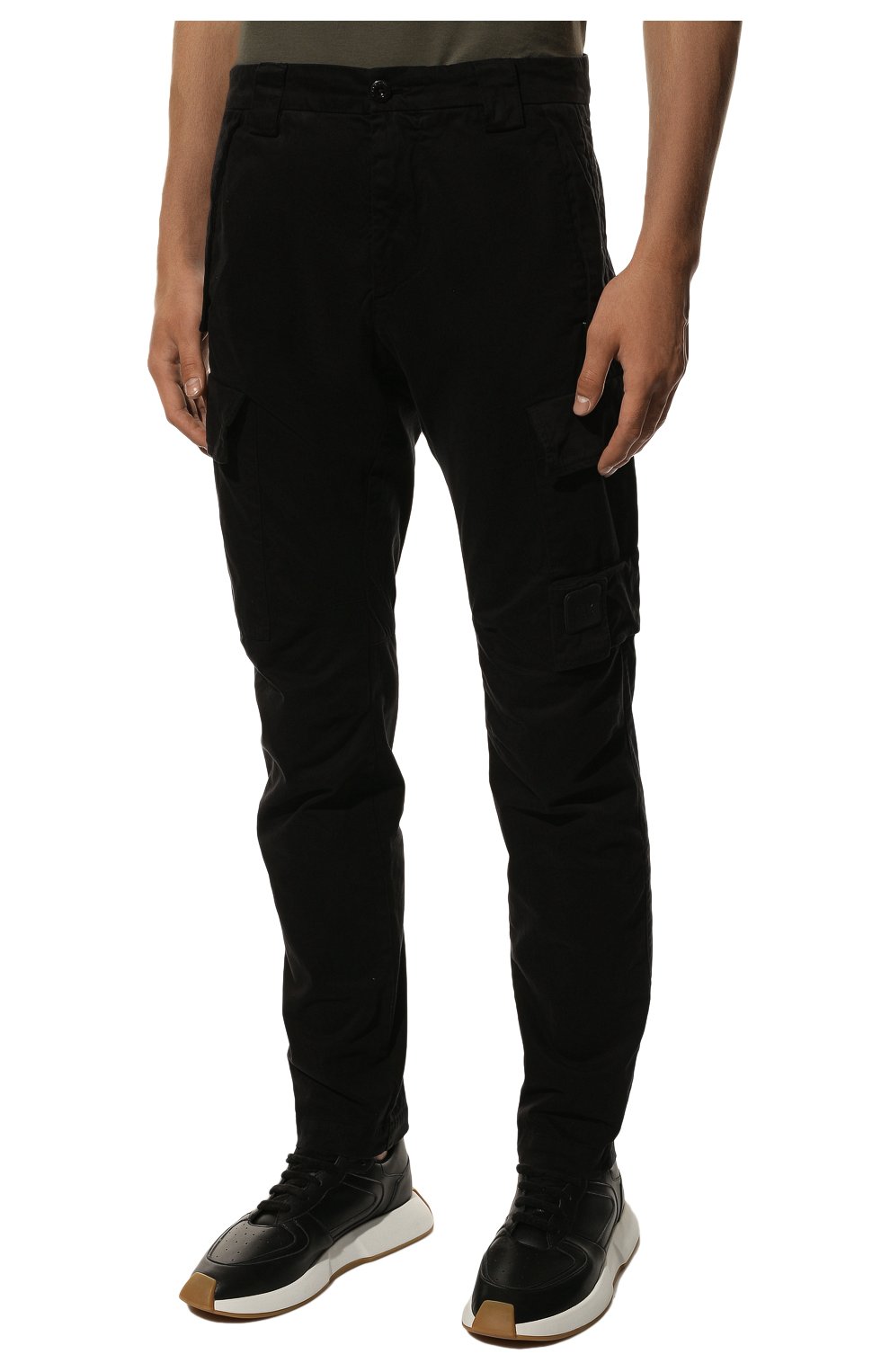 Мужские хлопковые брюки-карго C.P. COMPANY черного цвета, арт. 13CMPA128A-005529G | Фото 3 (Силуэт М (брюки): Карго; Длина (брюки, джинсы): Стандартные; Случай: Повседневный; Материал внешний: Хлопок; Стили: Кэжуэл)