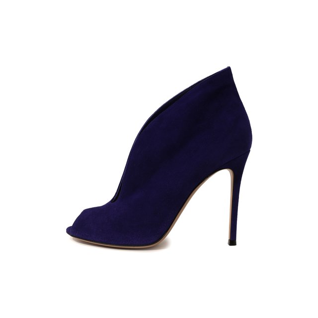 фото Замшевые ботильоны vamp gianvito rossi
