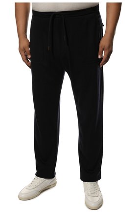 Мужские брюки MARCO PESCAROLO темно-синего цвета, арт. BAIA/ZIP/46Y02 | Фото 3 (Big sizes: Big Sizes; Материал внешний: Шерсть; Длина (брюки, джинсы): Стандартные; Случай: Повседневный; Стили: Кэжуэл)