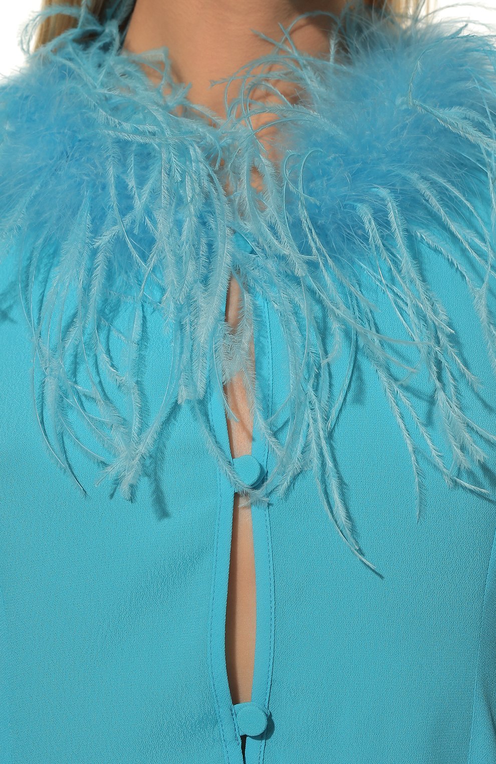 Женская блузка из вискозы с отделкой перьями GIUSEPPE DI MORABITO голубого цвета, арт. FW22164T0-199 | Фото 5 (Рукава: Длинные; Стили: Гламурный; Принт: Без принта; Длина (для топов): Стандартные; Материал внешний: Вискоза; Женское Кросс-КТ: Блуза-одежда)