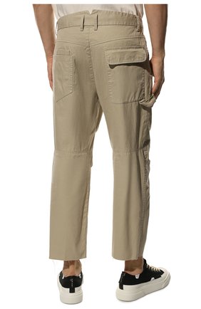 Мужские хлопковые брюки DSQUARED2 светло-бежевого цвета, арт. S74KB0699/S41794 | Фото 4 (Случай: Повседневный; Стили: Гранж; Материал внешний: Хлопок; Длина (брюки, джинсы): Укороченные)