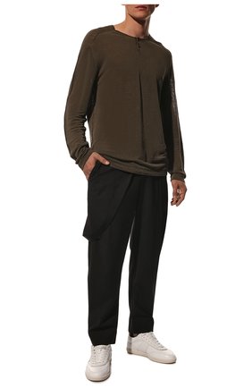 Мужские шерстяные брюки ISABEL BENENATO черного цвета, арт. UW22F22 | Фото 2 (Материал внешний: Шерсть; Случай: Повседневный; Стили: Минимализм; Длина (брюки, джинсы): Укороченные)