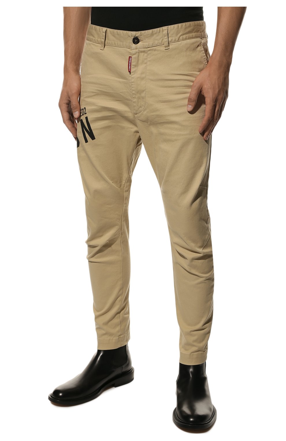 Мужские хлопковые брюки icon DSQUARED2 бежевого цвета, арт. S79KA0037/S39021 | Фото 3 (Силуэт М (брюки): Чиносы; Случай: Повседневный; Стили: Гранж; Материал внешний: Хлопок; Длина (брюки, джинсы): Укороченные)