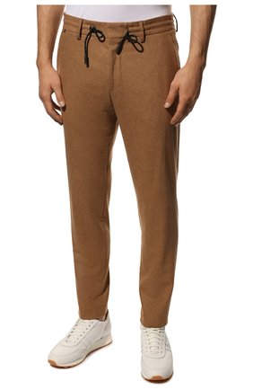 Мужские брюки из шерсти и вискозы BOSS бежевого цвета, арт. 50479918 | Фото 3 (Материал внешний: Шерсть, Синтетический материал; Длина (брюки, джинсы): Стандартные; Случай: Повседневный; Стили: Кэжуэл)