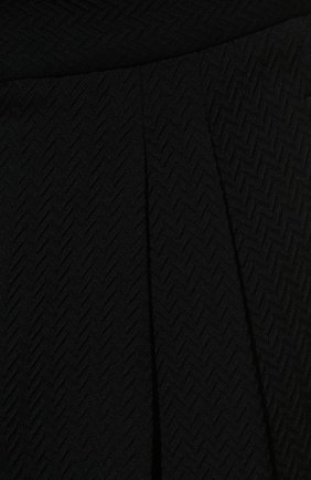 Мужские брюки из хлопка и шерсти GIORGIO ARMANI темно-синего цвета, арт. 2WGPP0RB/T03IN | Фото 5 (Материал внешний: Шерсть, Хлопок; Длина (брюки, джинсы): Стандартные; Случай: Повседневный; Материал подклада: Купро; Стили: Кэжуэл)
