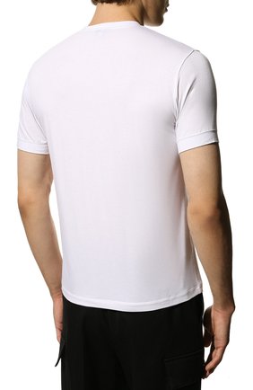 Мужская футболка из вискозы GIORGIO ARMANI белого цвета, арт. 8NST53/SJP4Z | Фото 4 (Принт: Без принта; Рукава: Короткие; Длина (для топов): Стандартные; Материал внешний: Вискоза; Стили: Кэжуэл)