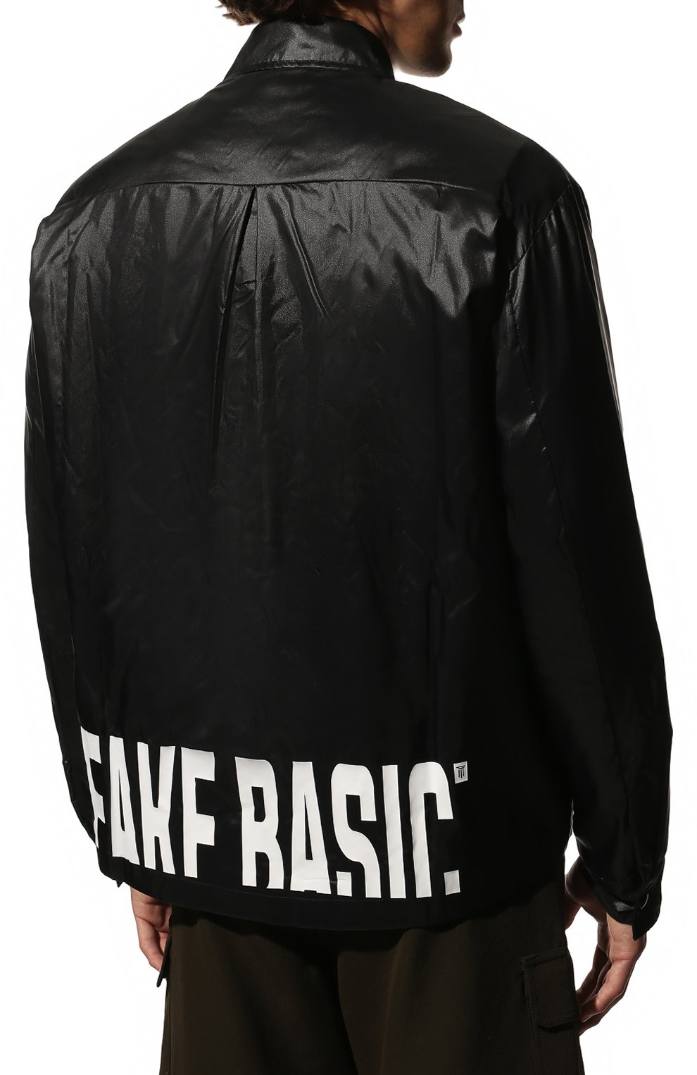 Мужская утепленная куртка DIEGO VENTURINO черного цвета, арт. FW22-DV JKT FKEBSC | Фото 4 (Кросс-КТ: Куртка; Рукава: Длинные; Материал внешний: Синтетический материал; Стили: Гранж; Мужское Кросс-КТ: утепленные куртки; Материал подклада: Синтетический материал; Длина (верхняя одежда): Короткие)