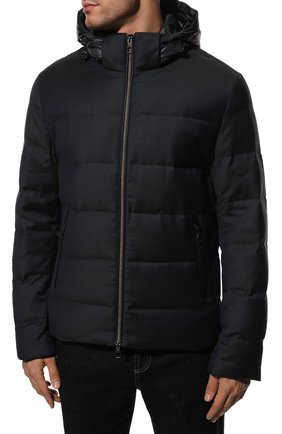 Мужская пуховая куртка MONTECORE темно-синего цвета, арт. F03MUCX527-106 | Фото 3 (Кросс-КТ: Куртка; Материал внешний: Шерсть; Рукава: Длинные; Мужское Кросс-КТ: утепленные куртки; Материал подклада: Синтетический материал; Длина (верхняя одежда): Короткие; Материал утеплителя: Пух и перо; Стили: Кэжуэл)