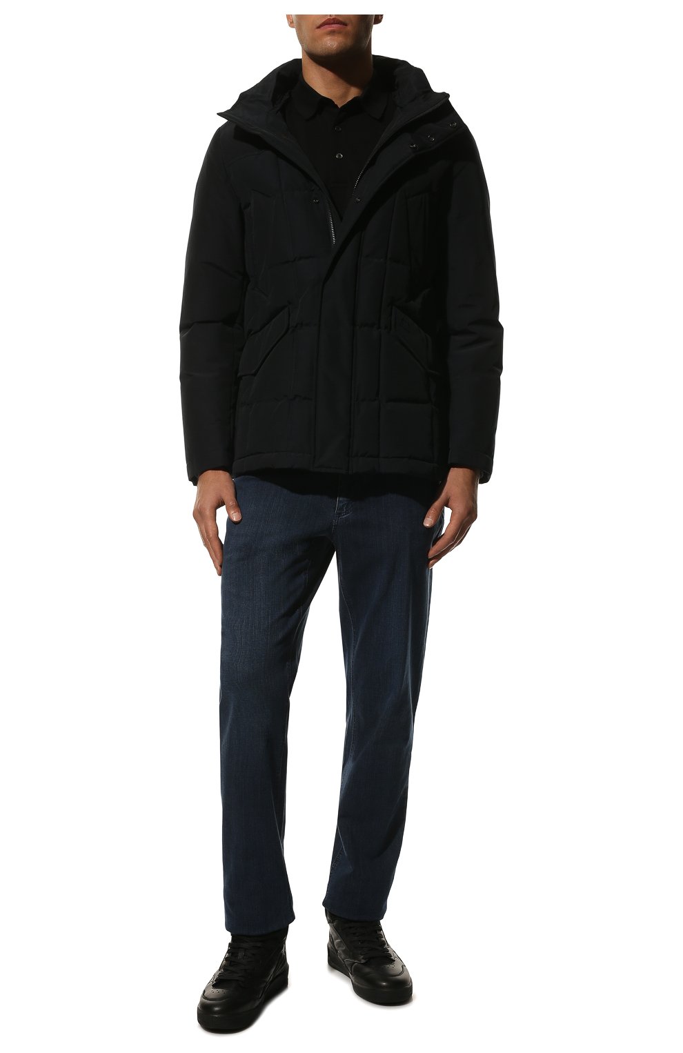 Мужская пуховая куртка WOOLRICH темно-синего цвета, арт. CFW00U0621MR/UT0001 | Фото 2 (Кросс-КТ: Куртка; Рукава: Длинные; Материал внешний: Синтетический материал, Хлопок; Мужское Кросс-КТ: утепленные куртки; Материал подклада: Синтетический материал; Длина (верхняя одежда): Короткие; Материал утеплителя: Пух и перо; Стили: Кэжуэл)