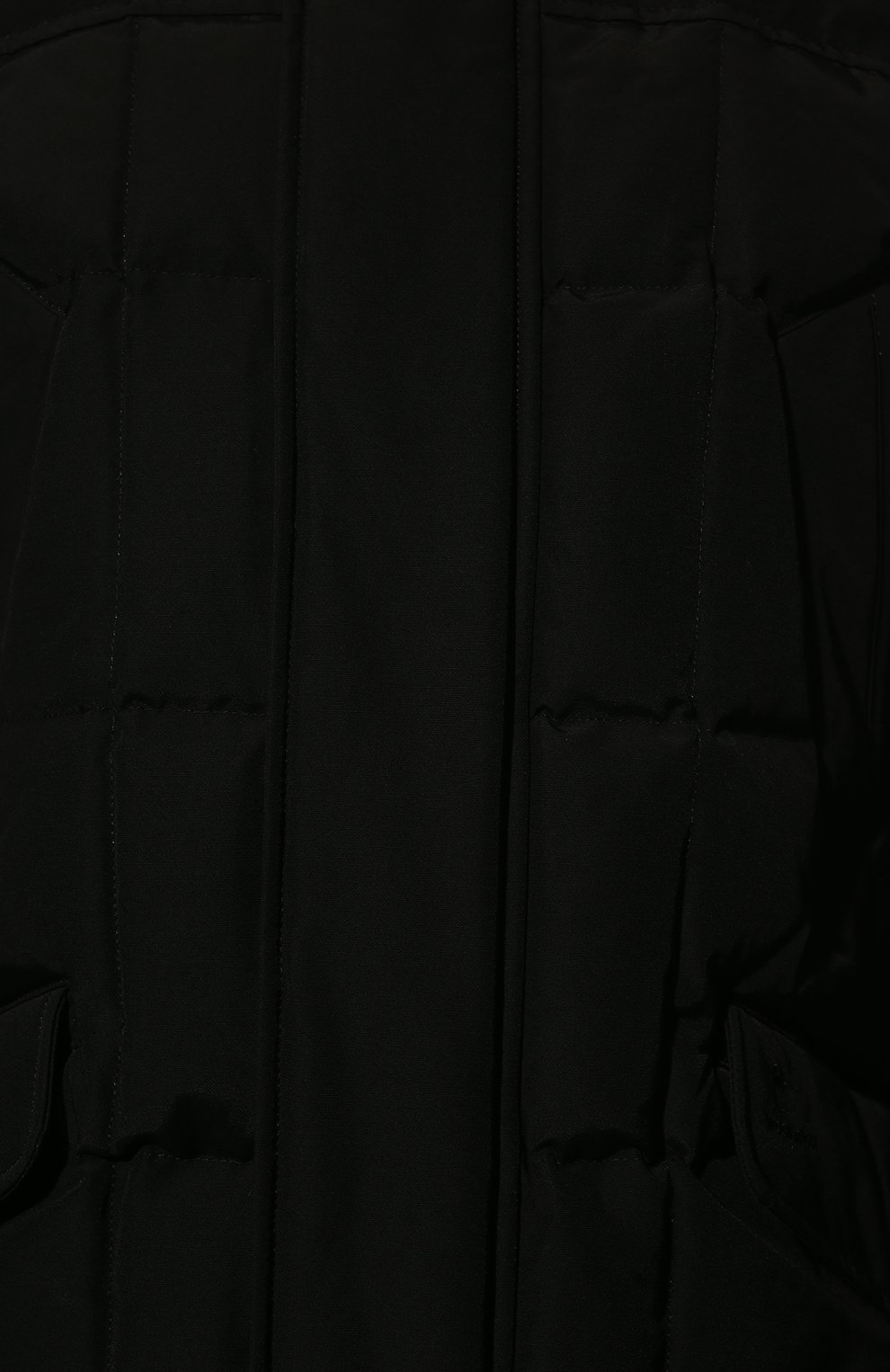 Мужская пуховая куртка WOOLRICH черного цвета, арт. CFW00U0621MR/UT0001 | Фото 5 (Кросс-КТ: Куртка; Рукава: Длинные; Материал внешний: Синтетический материал, Хлопок; Мужское Кросс-КТ: утепленные куртки; Материал подклада: Синтетический материал; Длина (верхняя одежда): Короткие; Материал утеплителя: Пух и перо; Стили: Кэжуэл)