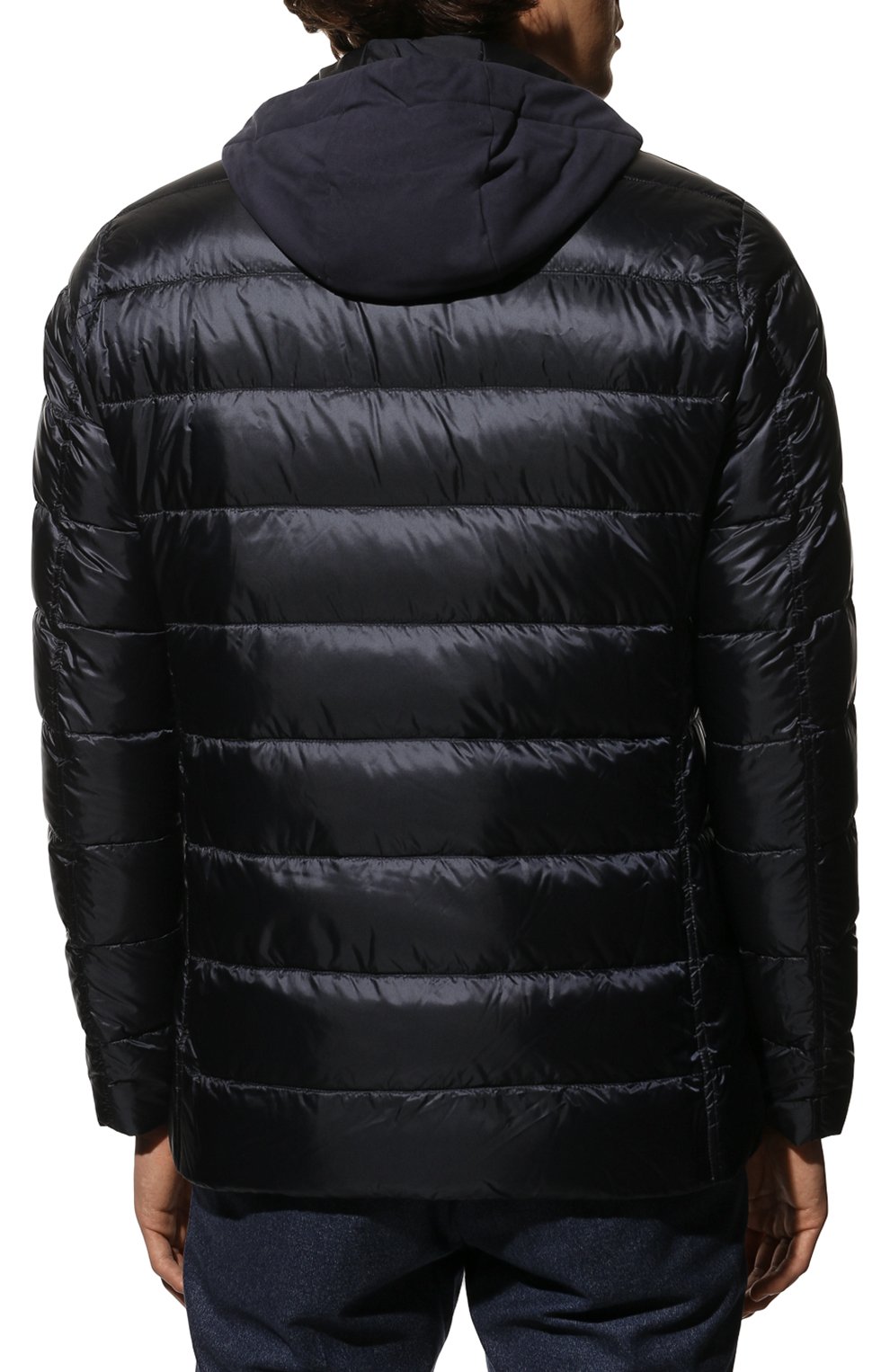 Мужская пуховая куртка HERNO темно-синего цвета, арт. PI00079UR/12020 | Фото 4 (Кросс-КТ: Куртка; Рукава: Длинные; Материал внешний: Синтетический материал; Мужское Кросс-КТ: Куртка-верхняя одежда; Материал подклада: Синтетический материал; Длина (верхняя одежда): Короткие; Материал утеплителя: Пух и перо; Стили: Кэжуэл)