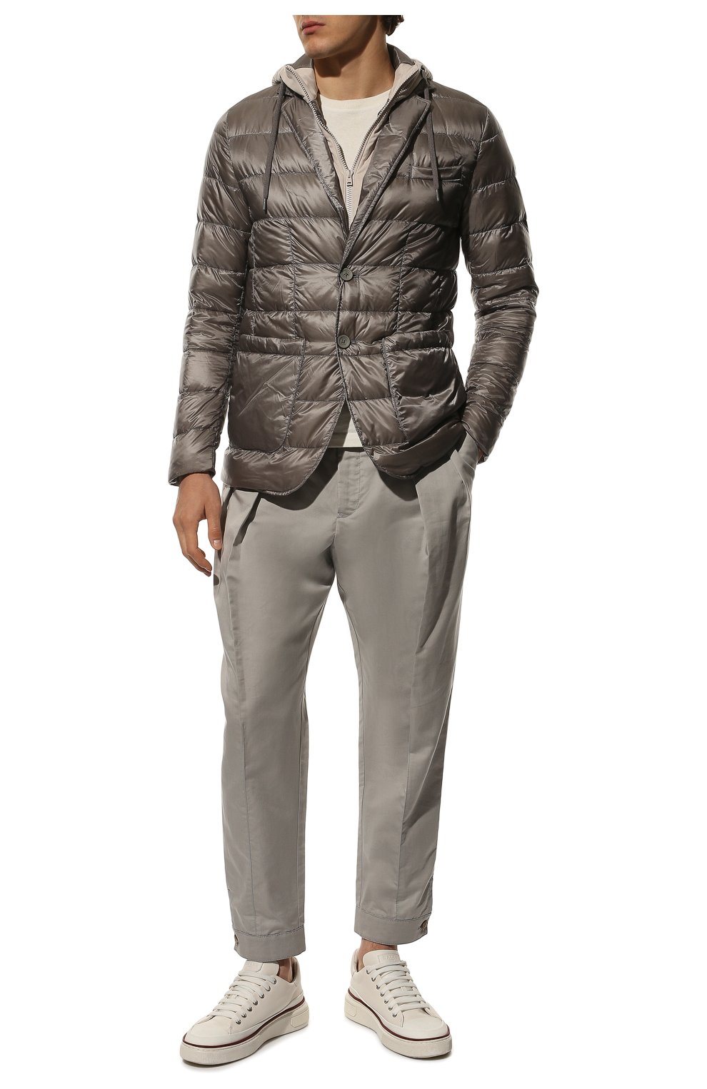 Мужская пуховая куртка HERNO серого цвета, арт. PI00079UR/12020 | Фото 2 (Кросс-КТ: Куртка; Рукава: Длинные; Материал внешний: Синтетический материал; Мужское Кросс-КТ: Куртка-верхняя одежда; Материал подклада: Синтетический материал; Длина (верхняя одежда): Короткие; Материал утеплителя: Пух и перо; Стили: Кэжуэл)