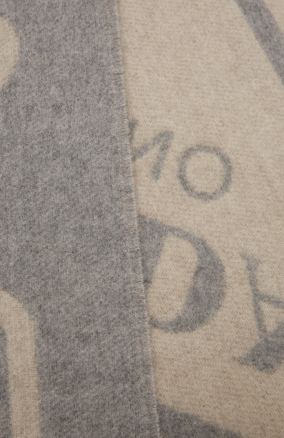 Мужского кашемировый шарф PRADA серого цвета, арт. 1FS012-2D3D-F0MFW | Фото 4 (Материал: Кашемир)