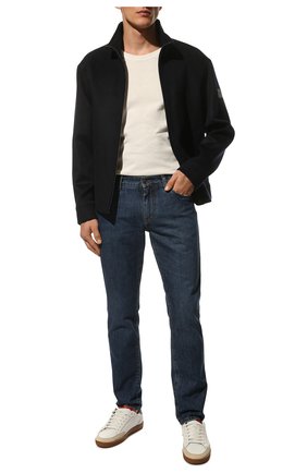 Мужская утепленная куртка EMPORIO ARMANI темно-синего цвета, арт. H31R42/C1452 | Фото 2 (Кросс-КТ: Куртка; Материал внешний: Шерсть; Рукава: Длинные; Мужское Кросс-КТ: утепленные куртки; Материал подклада: Синтетический материал; Длина (верхняя одежда): Короткие; Стили: Кэжуэл)