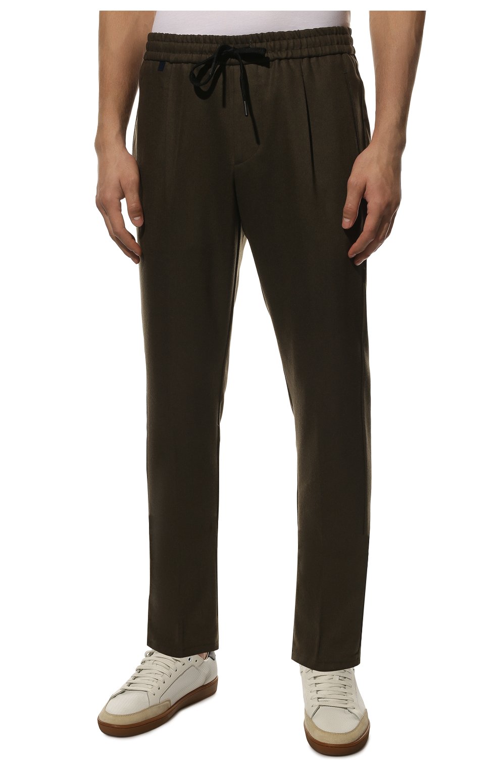 Мужские шерстяные брюки BERWICH хаки цвета, арт. SPIAGGIA RETR0/RD1800X | Фото 3 (Материал внешний: Шерсть; Длина (брюки, джинсы): Стандартные; Случай: Повседневный; Материал подклада: Купро; Стили: Кэжуэл)