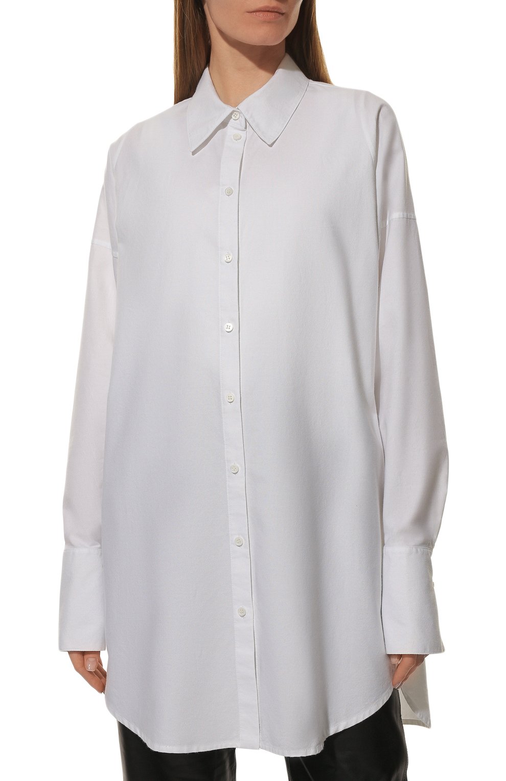 Женская хлопковая рубашка LA NEIGE белого цвета, арт. #CAS-12-LS | Фото 3 (Рукава: Длинные; Принт: Без принта; Женское Кросс-КТ: Рубашка-одежда; Длина (для топов): Удлиненные; Материал внешний: Хлопок; Стили: Кэжуэл)