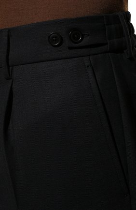 Мужские брюки BERWICH темно-синего цвета, арт. BERT0/BN6000X | Фото 5 (Материал внешний: Шерсть, Синтетический материал; Длина (брюки, джинсы): Стандартные; Стили: Классический; Случай: Формальный)