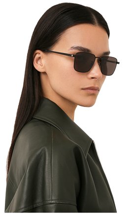 Женские солнцезащитные очки SAINT LAURENT черног о цвета, арт. SL 529 001 | Фото 2 (Кросс-КТ: С/з-унисекс; Тип очков: С/з; Очки форма: Прямоугольные; Оптика Гендер: оптика-унисекс)