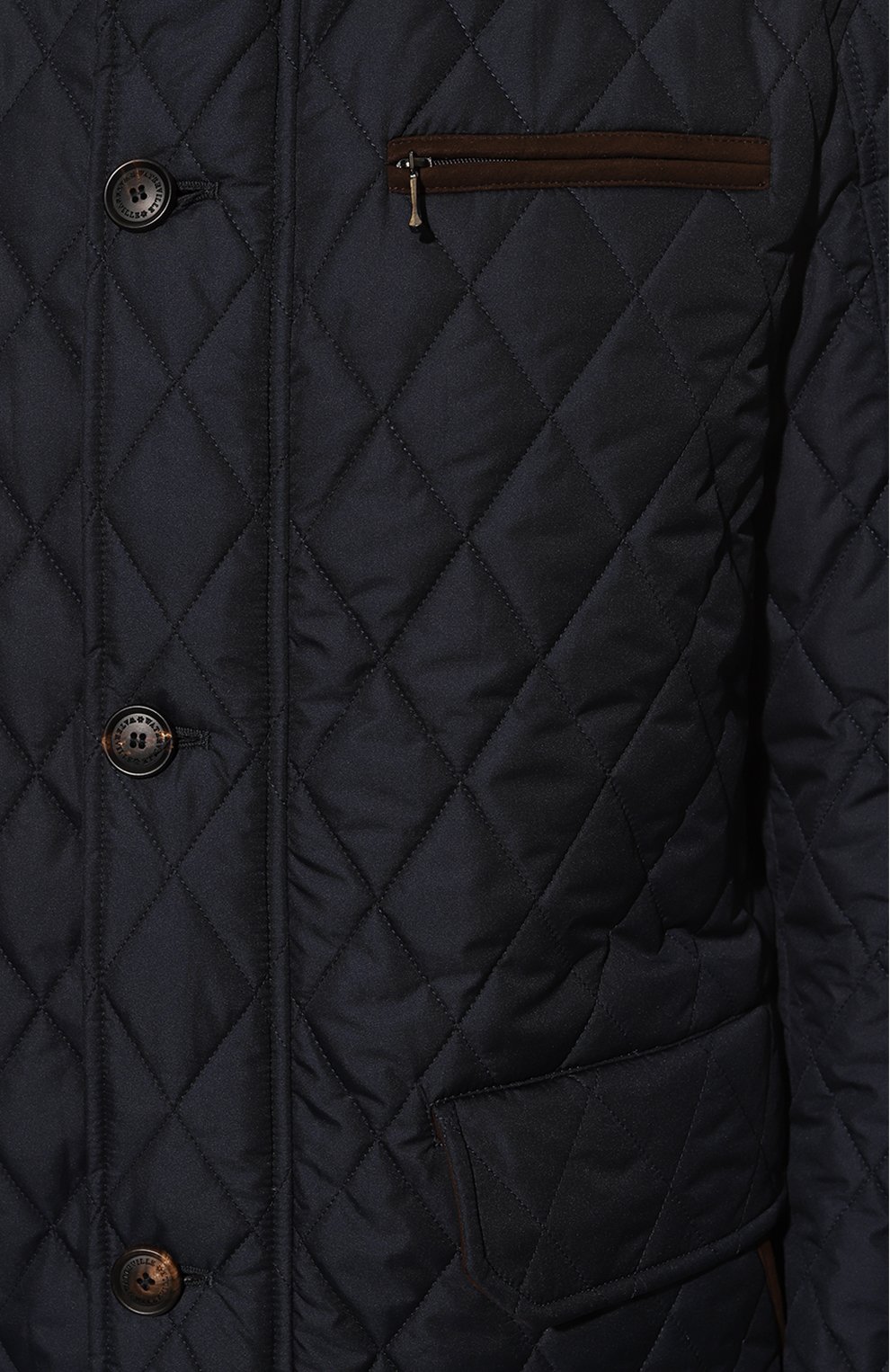Мужская утепленная куртка WATERVILLE темно-синего цвета, арт. AIDEN/TS1/650 | Фото 5 (Кросс-КТ: Куртка; Рукава: Длинные; Материал внешний: Синтетический материал; Мужское Кросс-КТ: утепленные куртки; Длина (верхняя одежда): Короткие; Материал подклада: Хлопок; Стили: Кэжуэл)
