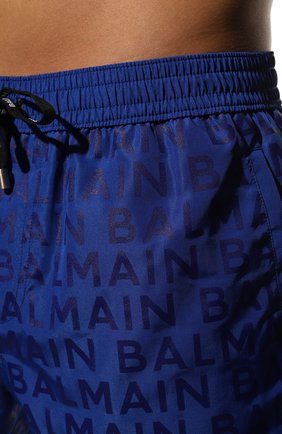 Мужские плавки-шорты BALMAIN темно-синего цвета, арт. BWB640560 | Фото 4 (Материал внешний: Синтетический материал; Мужское Кросс-КТ: плавки-шорты)