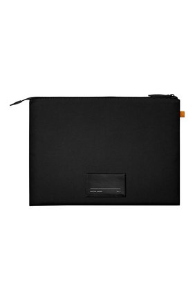 Защитный чехол stow lite sleeve для macbook 16" NATIVE UNION черного цвета по цене 7590 руб., арт. STOW-LT-MBS-BLK-16 | Фото 2 Защитный чехол stow lite sleeve для macbook 16" NATIVE UNION черного цвета, арт. STOW-LT-MBS-BLK-16 | Фото 2