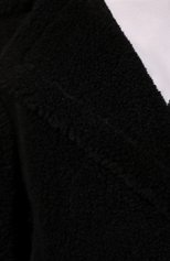 Женская шуба из экомеха FORTE DEI MARMI COUTURE черно-белого цвета, арт. 22WF4566-3-991-E | Фото 5 (Материал внешний: Шерсть, Синтетический материал; Рукава: Длинные; Длина (верхняя одежда): До колена; Женское Кросс-КТ: Экомех; Материал подклада: Синтетический материал; Стили: Кэжуэл)