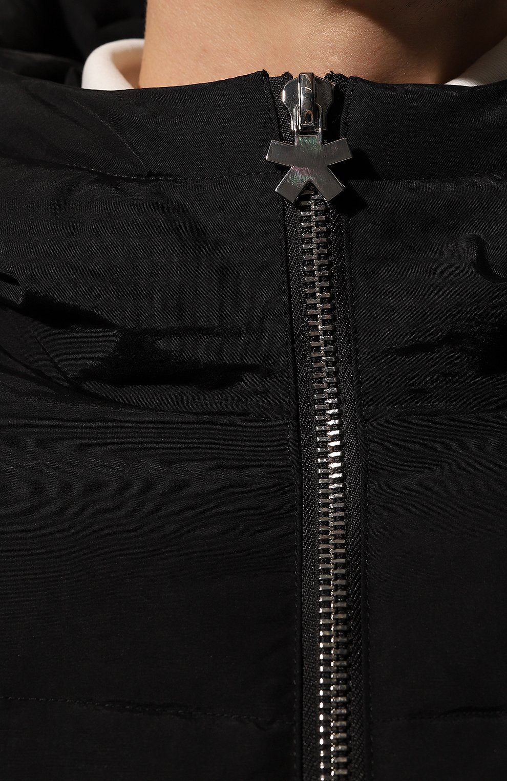 Мужская утепленная куртка COMME DES FUCKDOWN черного цвета, арт. CDFU1743 | Фото 5 (Кросс-КТ: Куртка; Рукава: Длинные; Принт: Без принта; Длина (верхняя одежда): До середины бедра; Материал внешний: Синтетический материал; Мужское Кросс-КТ: утепленные куртки; Материал подклада: Синтетический материал; Стили: Кэжуэл)