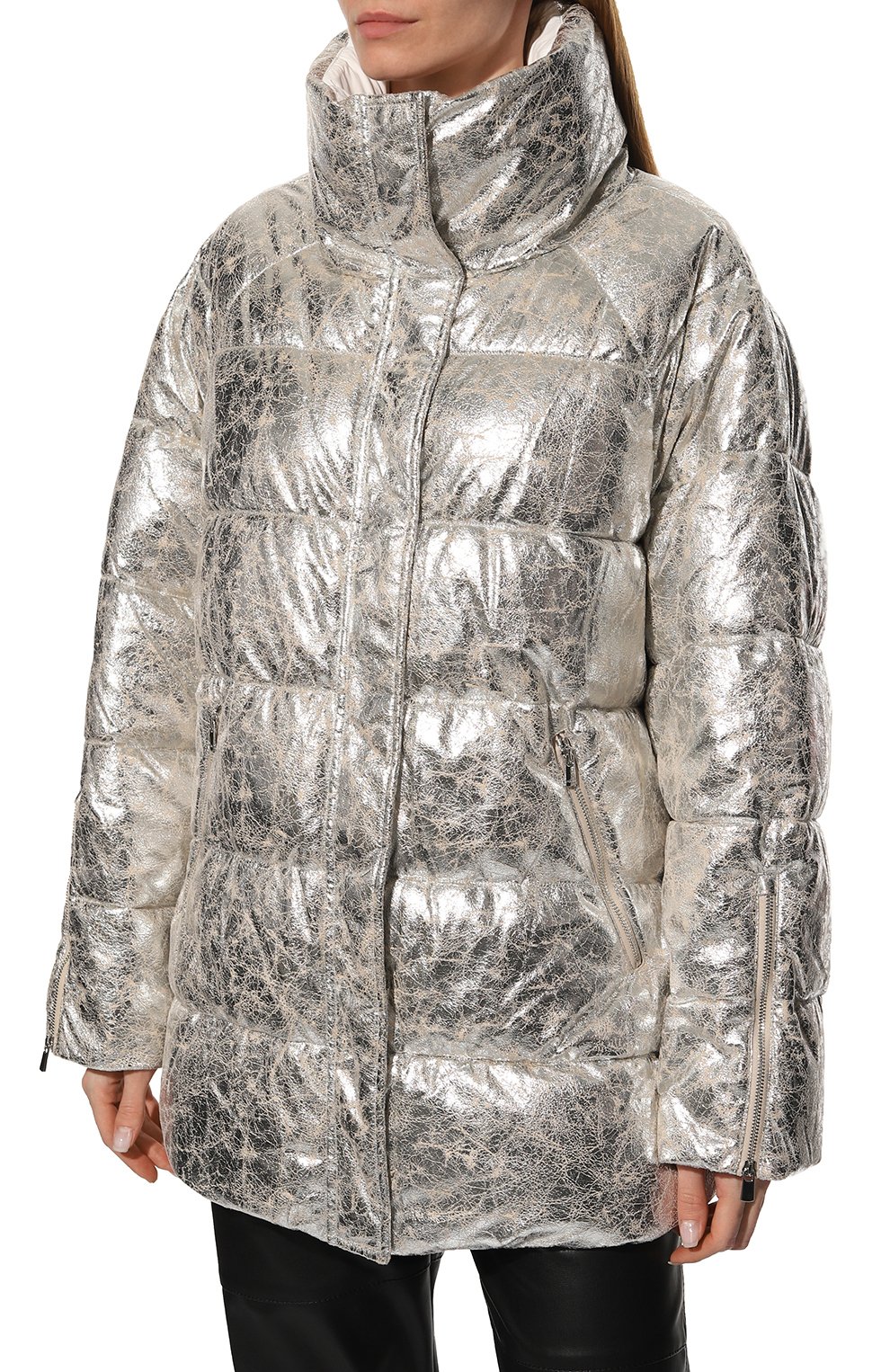 Женская утепленная куртка PINKO серебряного цвета, арт. 1G17Z5-A03G | Фото 3 (Кросс-КТ: Куртка, Утепленный; Рукава: Длинные; Материал внешний: Синтетический материал; Стили: Спорт-шик; Материал подклада: Синтетический материал; Длина (верхняя одежда): Короткие)