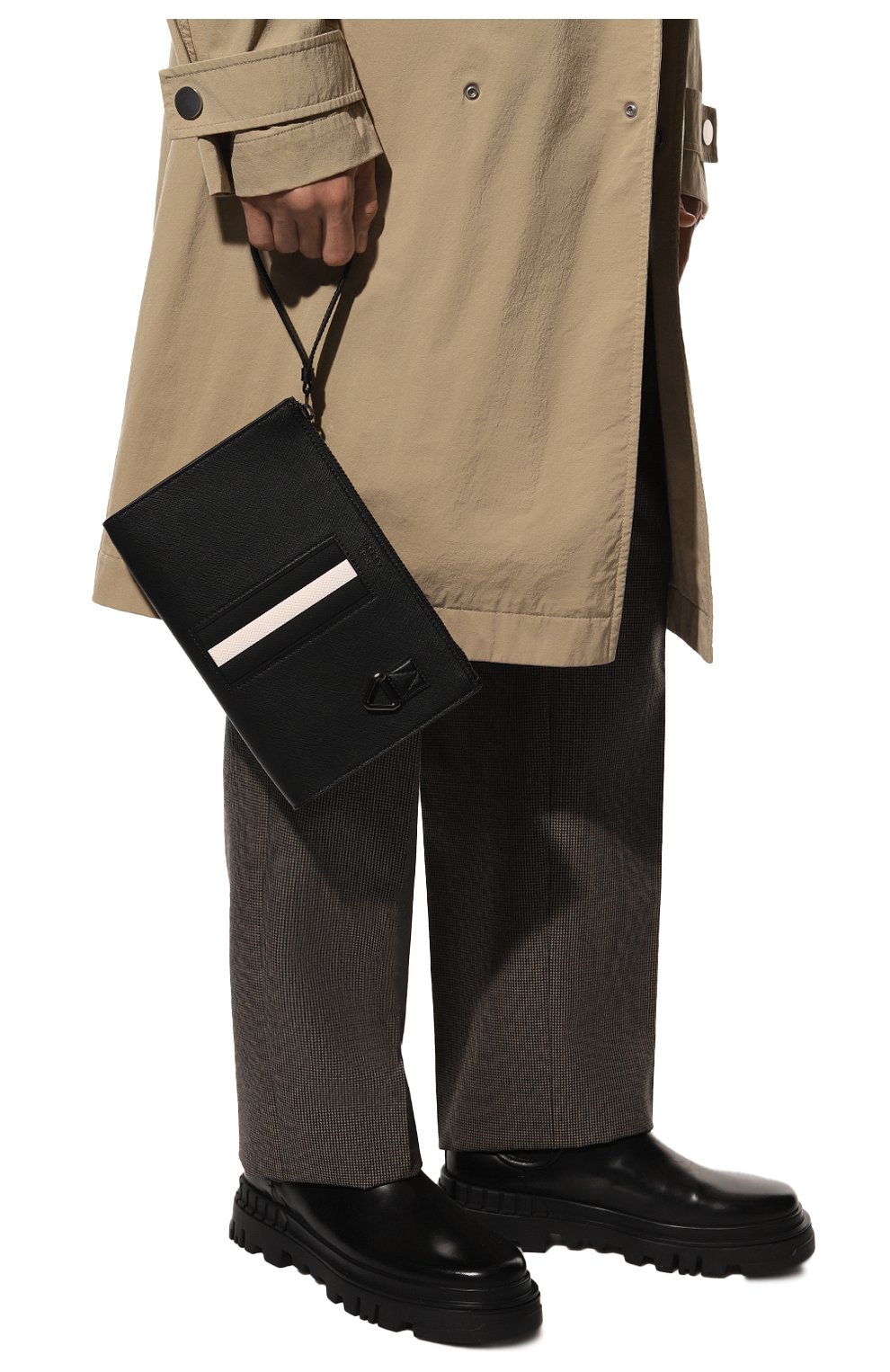 Мужская кожаный клатч BALLY черного цвета, арт. 603171/25879 | Фото 2 (Размер: medium; Материал: Натуральная кожа)