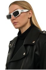 Женские солнцезащитные очки DSQUARED2 белого цвета, арт. IC0N0007 VK6 | Фото 2 (Материал: Пластик; Тип очков: С/з; Оптика Гендер: оптика-женское; Очки форма: Прямоугольные)