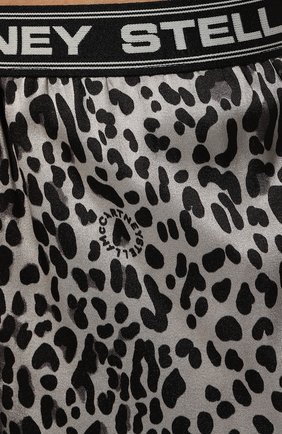 Женские шелковые шорты STELLA MCCARTNEY серого цвета по цене 0 руб., арт. S6H211120 | Фото 5 Женские шелковые шорты STELLA MCCARTNEY серого цвета, арт. S6H211120 | Фото 5 (Материал внешний: Шелк; Женское Кросс-КТ: Домашние шорты)