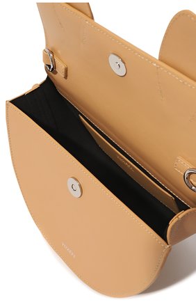 Женская сумка dip YUZEFI бежевого цвета, арт. YUZAW22-HB-PRZ-26 | Фото 5 (Сумки-технические: Сумки top-handle; Материал: Натуральная кожа; Ремень/цепочка: На ремешке; Размер: small)