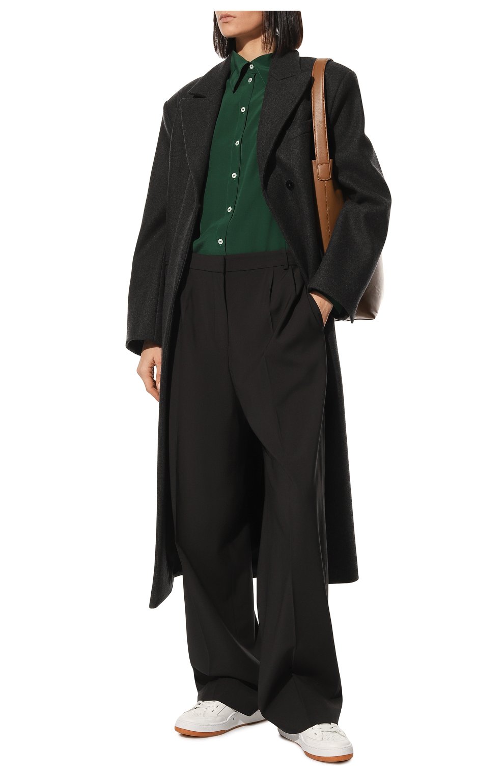 Женская шелковая рубашка NOBLE&BRULEE зеленого цвета, арт. NB10/11102101 | Фото 2 (Принт: Без принта; Материал внешний: Шелк; Рукава: Длинные; Длина (для топов): Удлиненные; Стили: Кэжуэл)