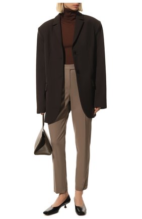 Женские шерстяные брюки BRUNELLO CUCINELLI темно-бежевого цвета, арт. MB526P6572 | Фото 2 (Материал внешний: Шерсть; Длина (брюки, джинсы): Стандартные)