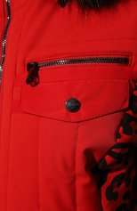 Женский утепленный комбинезон POIVRE BLANC красного цвета, арт. 295511 | Фото 5 (Рукава: Длинные; Длина (брюки, джинсы): Стандартные; Случай: Повседневный; Материал внешний: Синтетический материал; Материал подклада: Синтетический материал; Женское Кросс-КТ: Комбинезон-одежда; Стили: Кэжуэл)